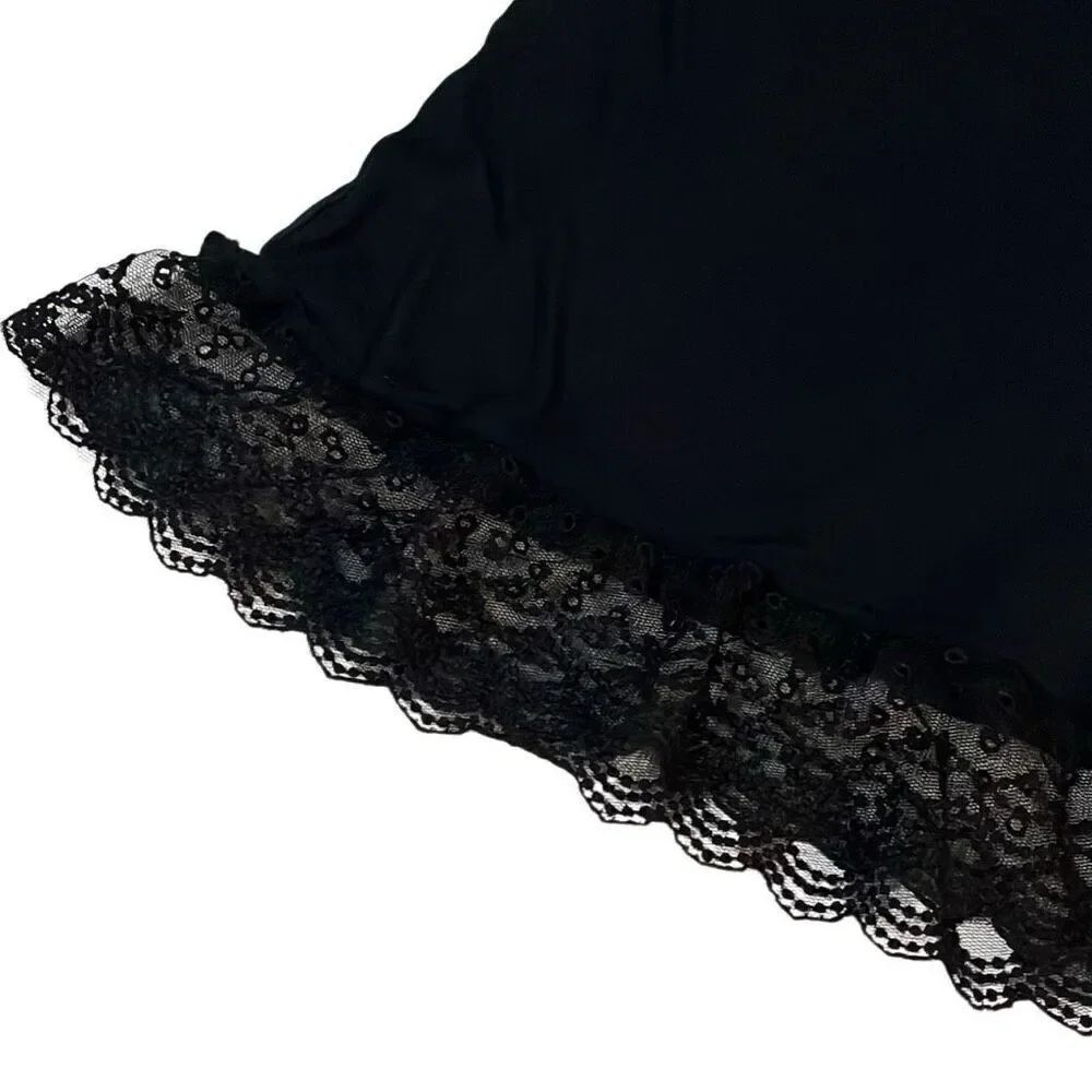 Moth Lace Trim Tank Top - Picture 3 of 6
